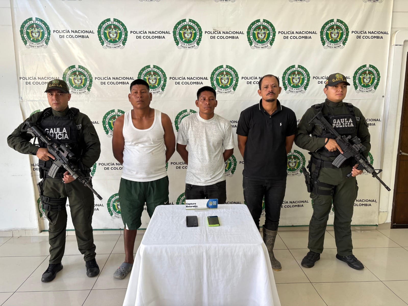 En flagrancia cogieron a integrantes del Clan del Golfo en Santander