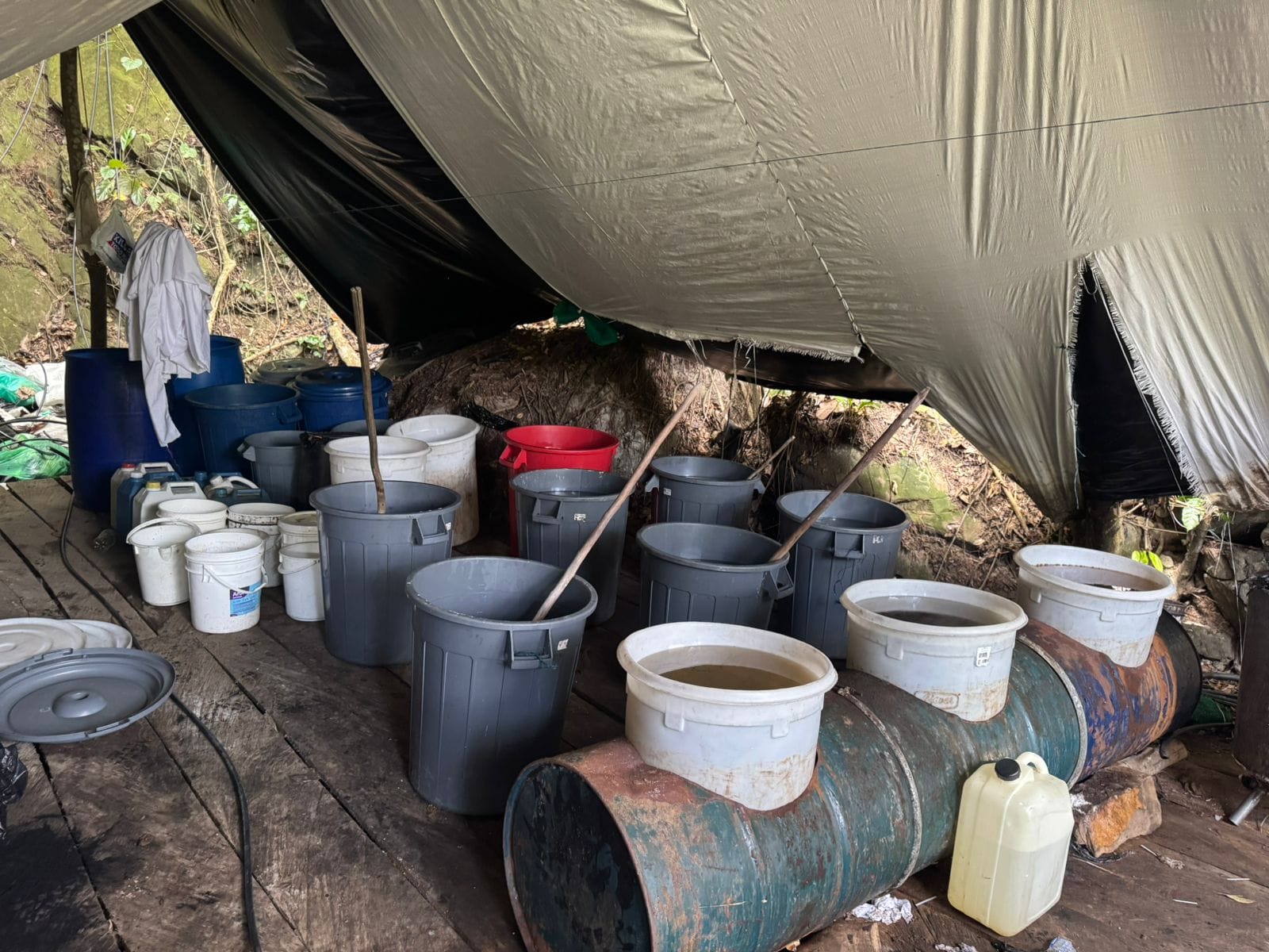 Destruyen millonario laboratorio de cocaína del ELN en Norte de Santander