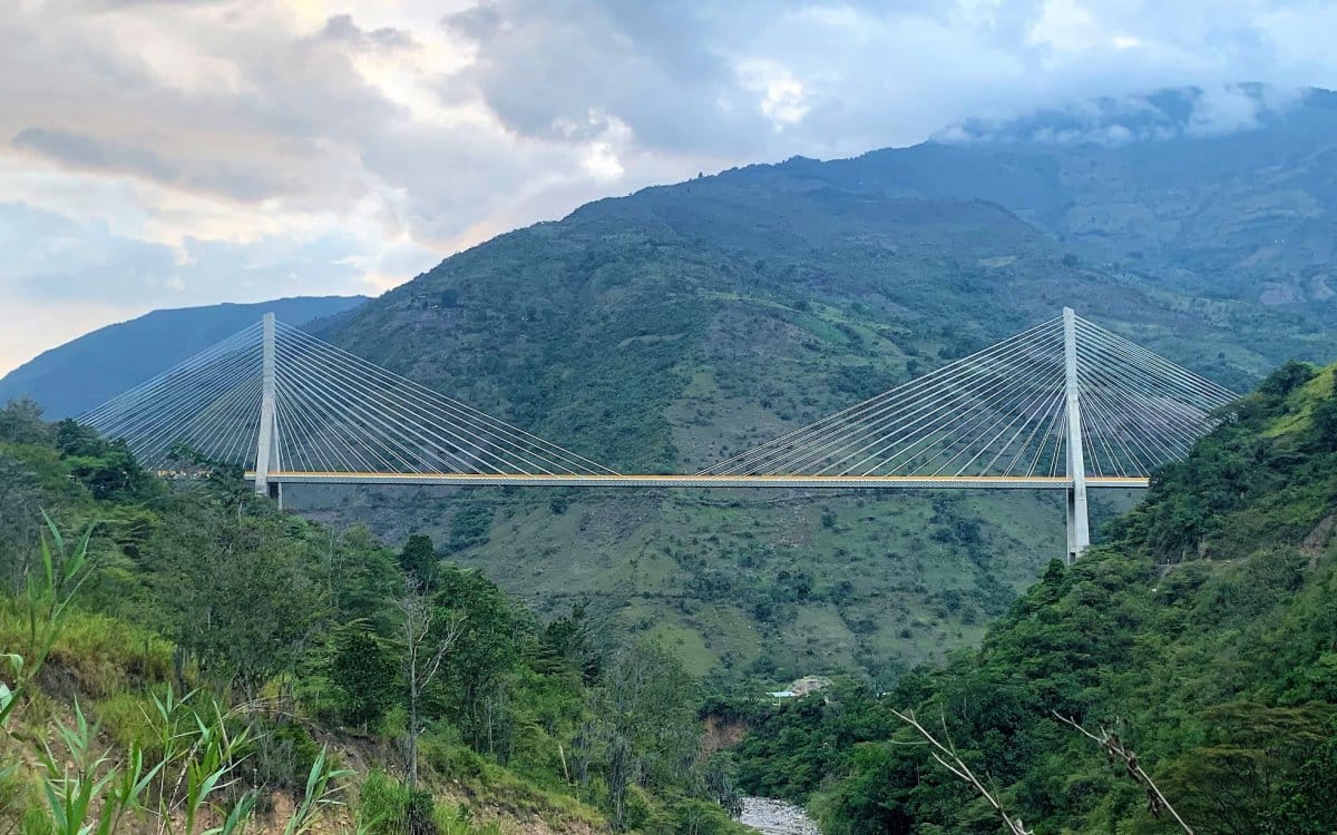CAS suspende actividades mineras cerca del puente Hisgaura