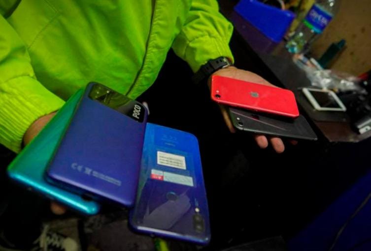 Capturado hombre en Floridablanca por receptación de más de 100 celulares