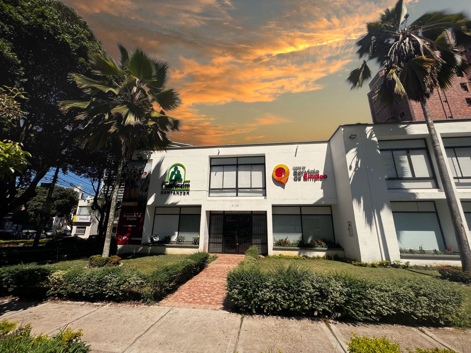 Comfenalco Santander lanzó el primer Bootcamp Smart para MiPYMES con foco en inteligencia artificial