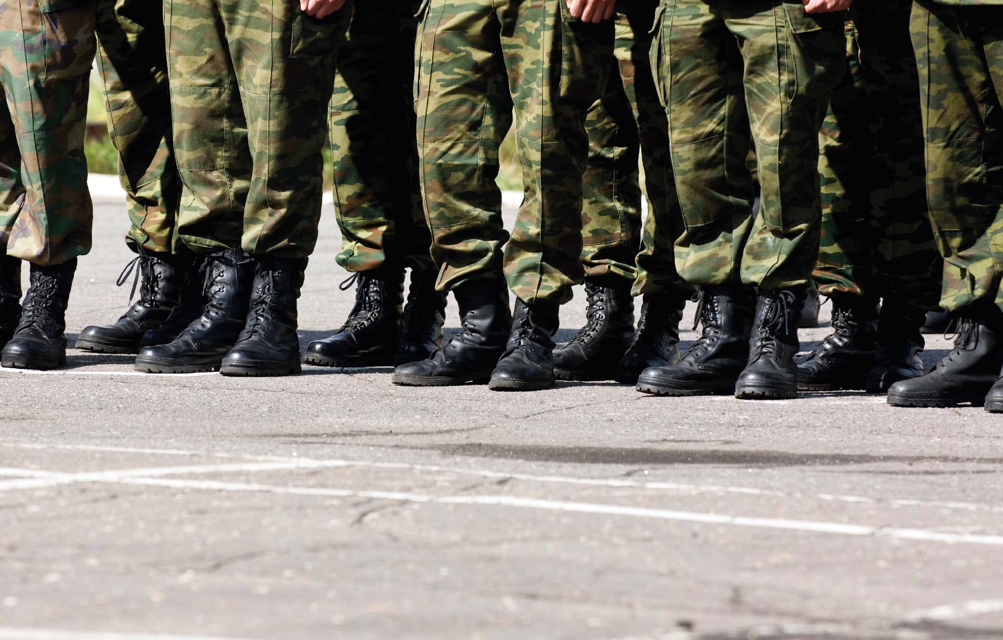 El Ejército Nacional tendrá que incluir el sexo no binario para respetar dignidad de los uniformados