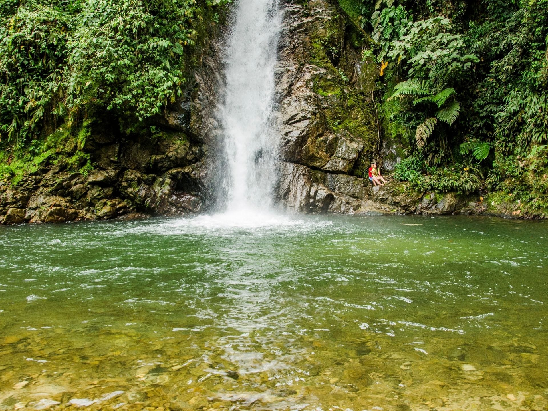 Estudiante UNAB murió en cascada santandereana