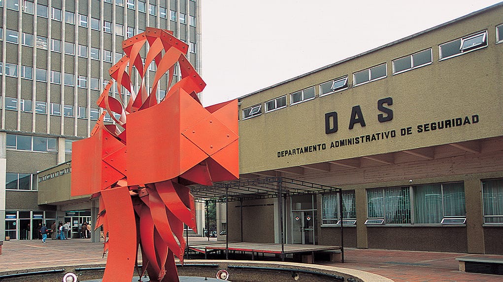 Escabrosa cifra: por 318 falsos positivos irán a juicio en la JEP un exagente del DAS y 22 civiles