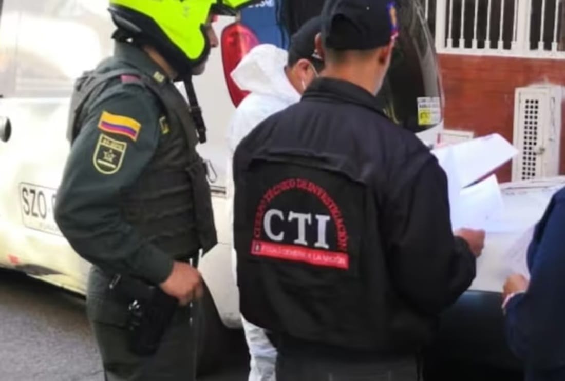 Cabeza humana arrojada en un termo envuelto en una  bolsa negra