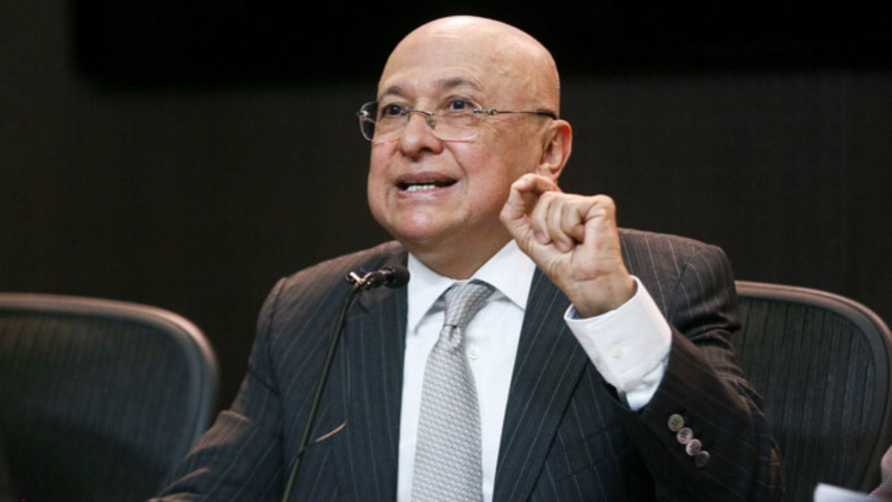 Renunció ministro de Justicia de Colombia Eduardo Montealegre