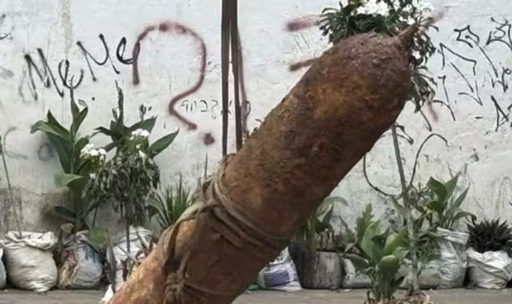 Pánico por emanaciones de gas en un cilindro abandonado en Bucaramanga