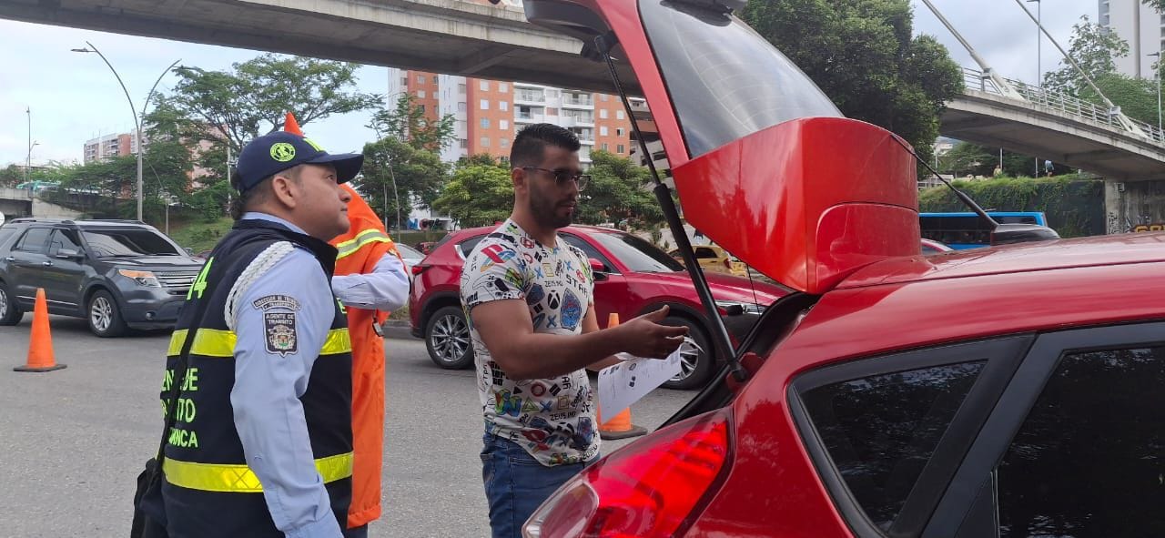 Jornada pedagógica y control vial realizan en Floridablanca
