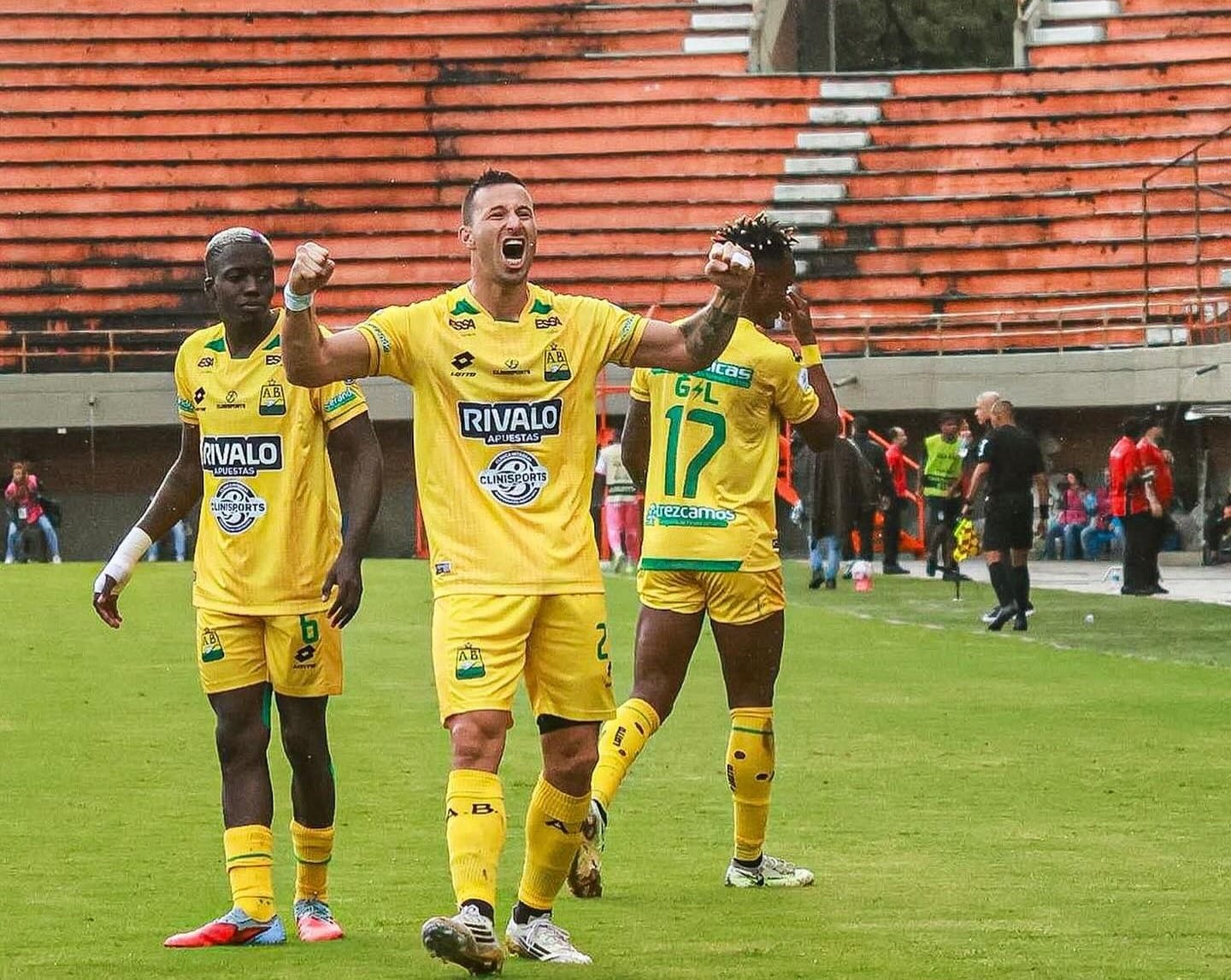 Triunfó 2-1 del nuevamente líder Atlético Bucaramanga