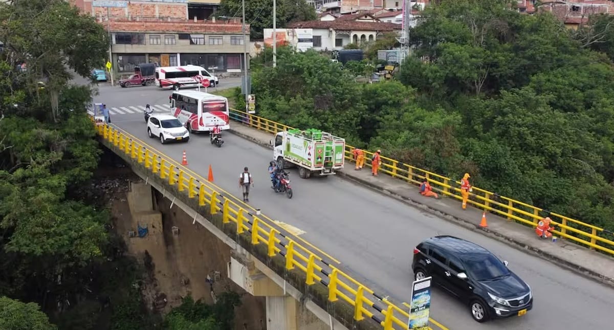 Cancelan cierre del puente Rojas Pinilla en San Gil y se evita afectación mayor