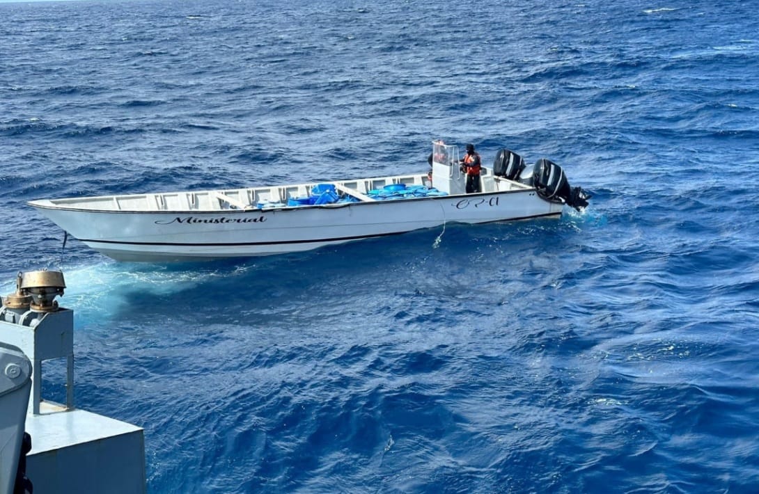 Decomisaron 2 toneladas de cocaína en mar Pacífico