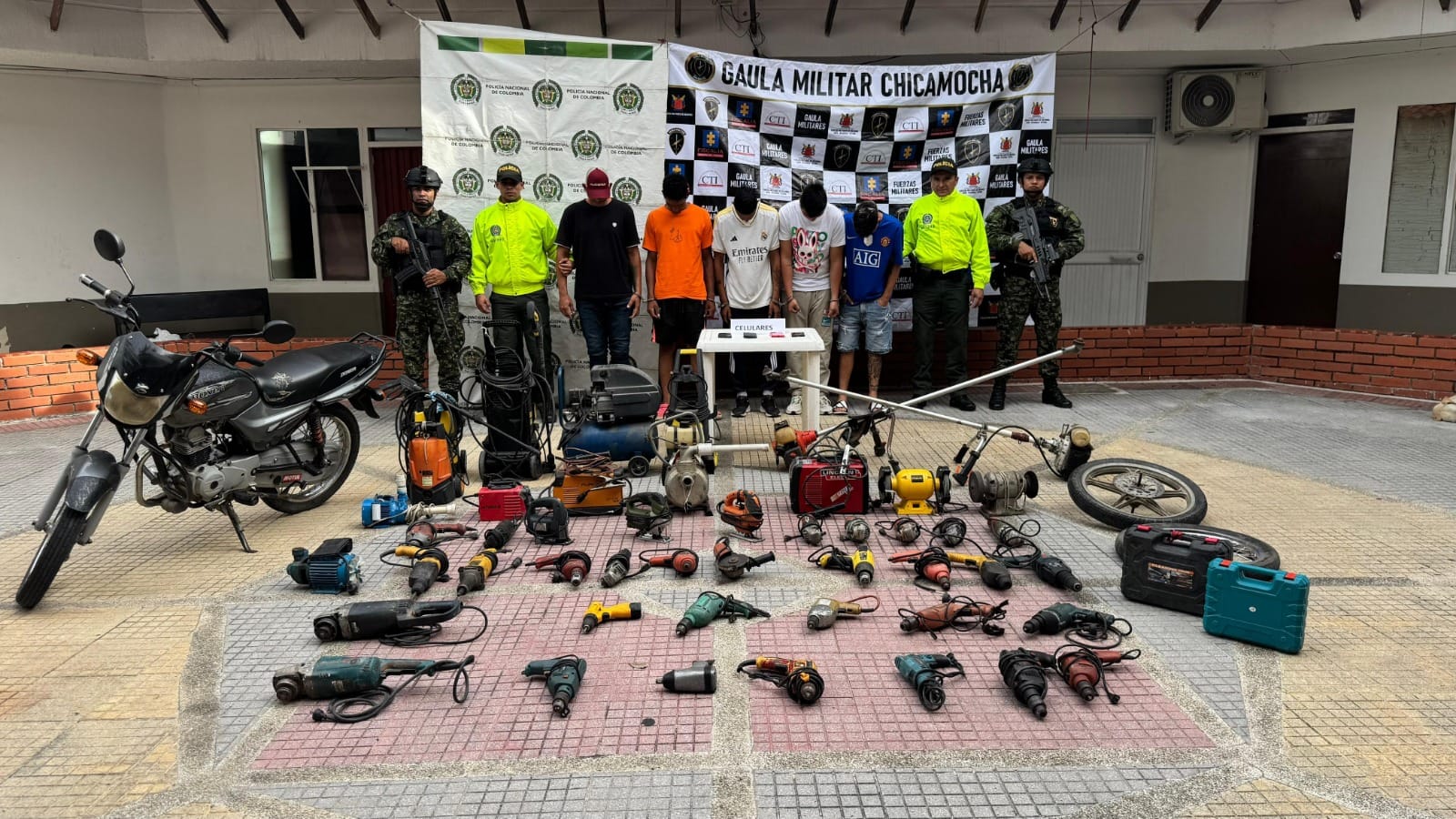 Desarticulada peligrosa red de hurtos a fincas en Santander 'Los Tiburones'