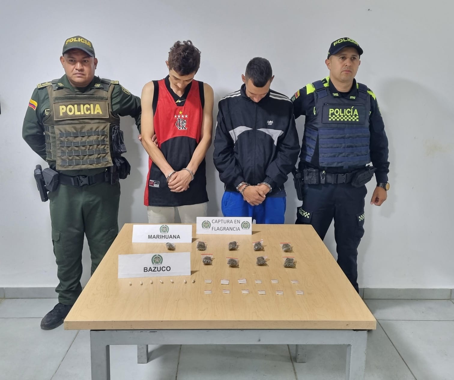 Capturados en flagrancia con dosis de marihuana y bazuco en Zapatoca