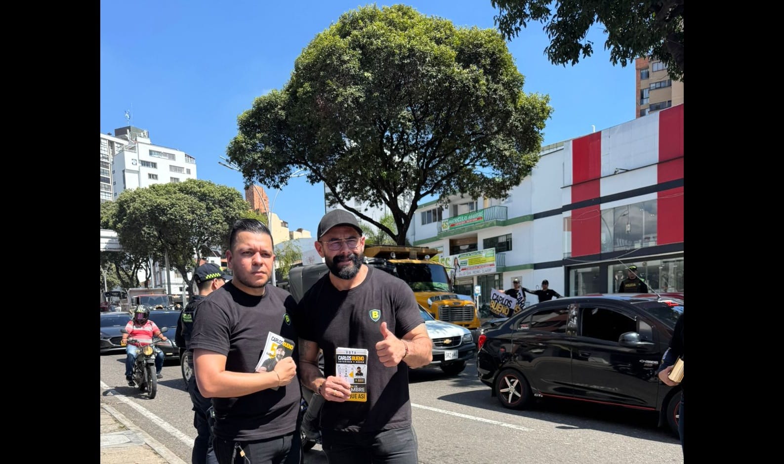 JP Hernández se va con Carlos Bueno. Un concejal beltranista también aterrizó en la campaña del Barbas