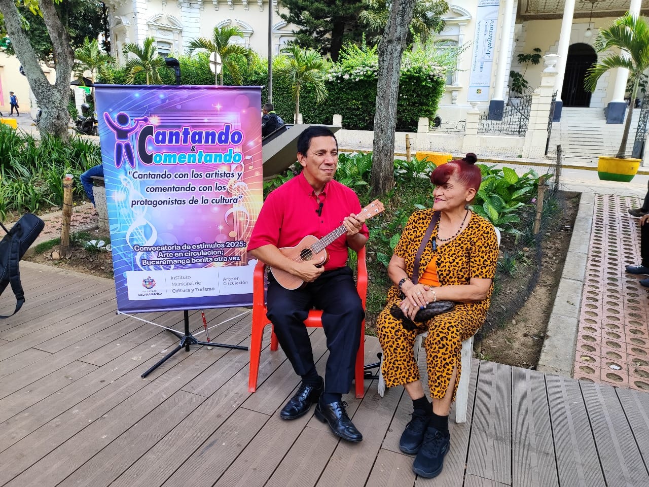 Henry Herrera ‘Cantando y Comentando’ con Alba Valencia