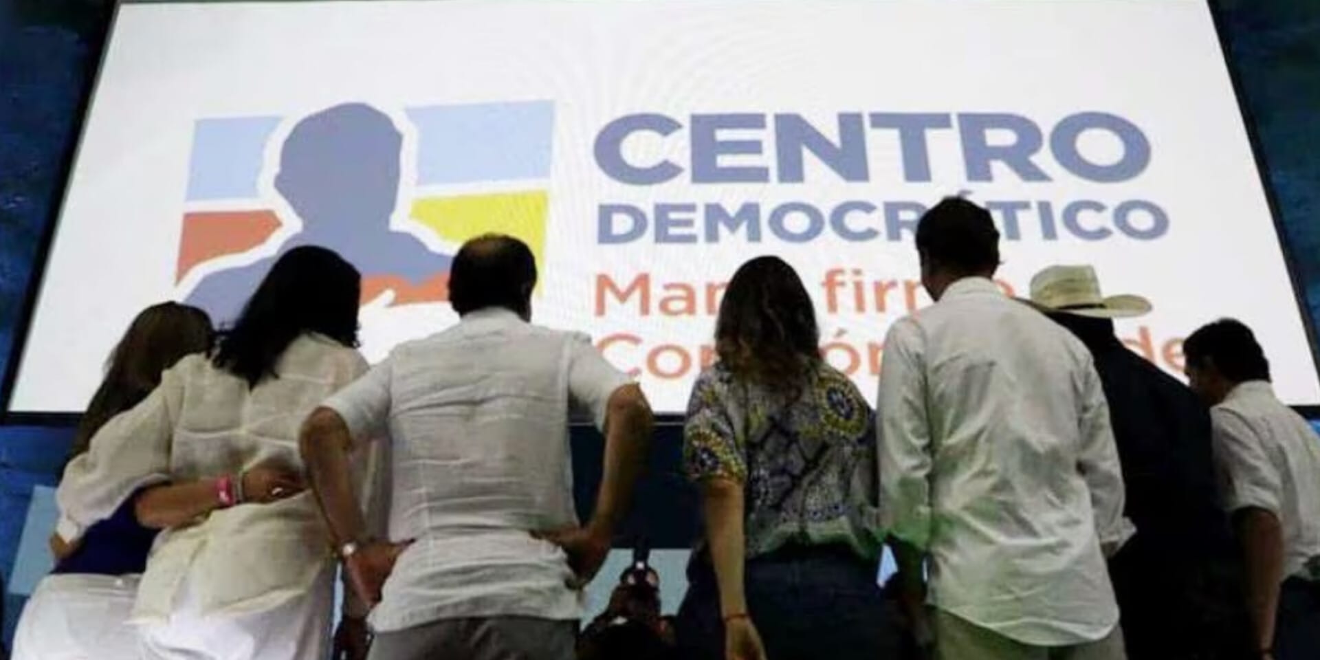 Estalla la pelea en el Centro Democrático