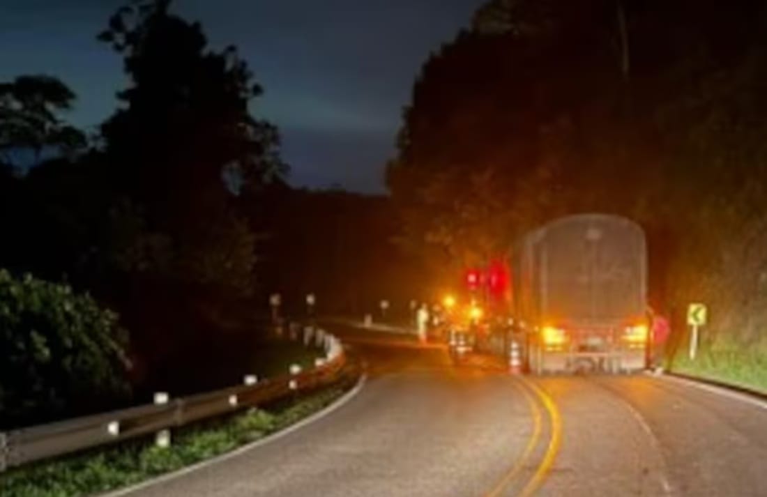 Falleció motocicleta al chocar contra un tractocamión en la vía La Fortuna - Bucaramanga