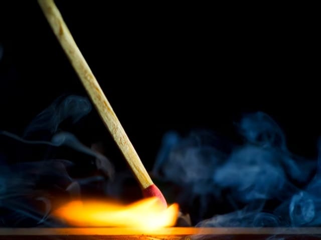 Incendio en apartamento de Bucaramanga habría sido provocado por un menor