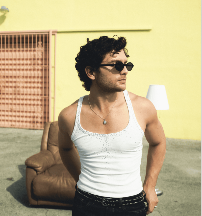 “Acaba Mal” el nuevo capítulo musical de Gregorio