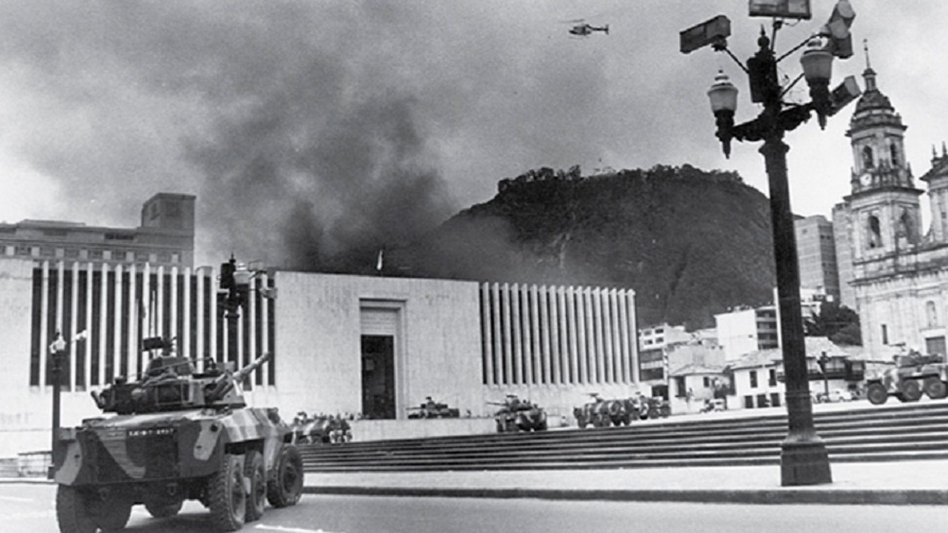 Corte Constitucional pide revisar  MASACRE del Palacio de Justicia Indultos y amnistías no liberan  al M-19 de su responsabilidad