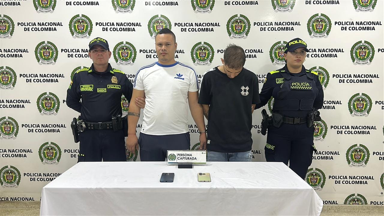 Sujetos que robaron $25 millones de pesos con máscara de payaso en Floridablanca fueron capturados