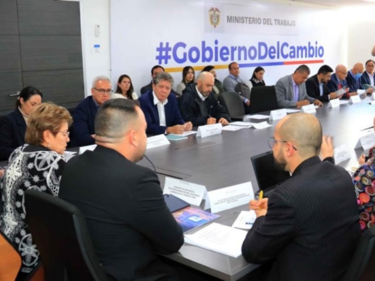 Empezó debate sobre nuevo salario mínimo