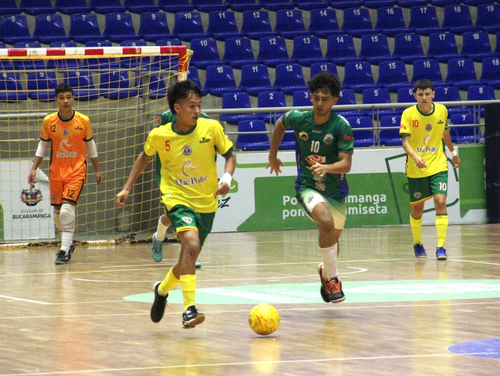 Santander suma una victoria y un empate