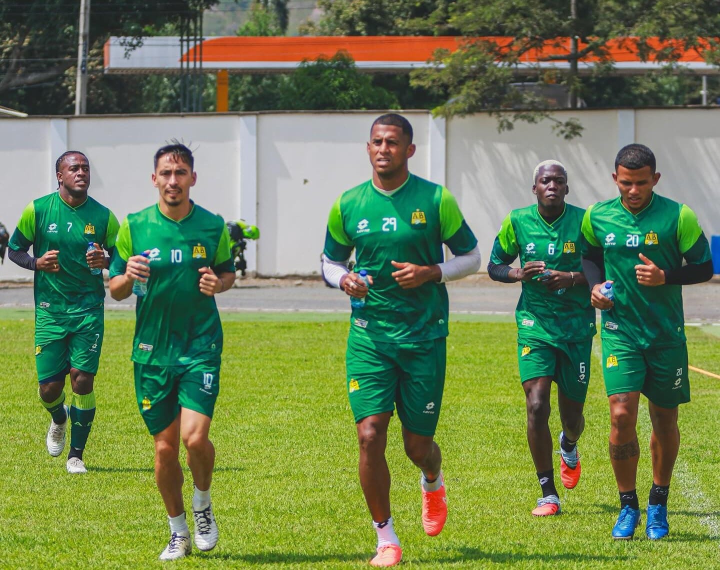 Atlético Bucaramanga con la obligación de vencer a Deportes Tolima