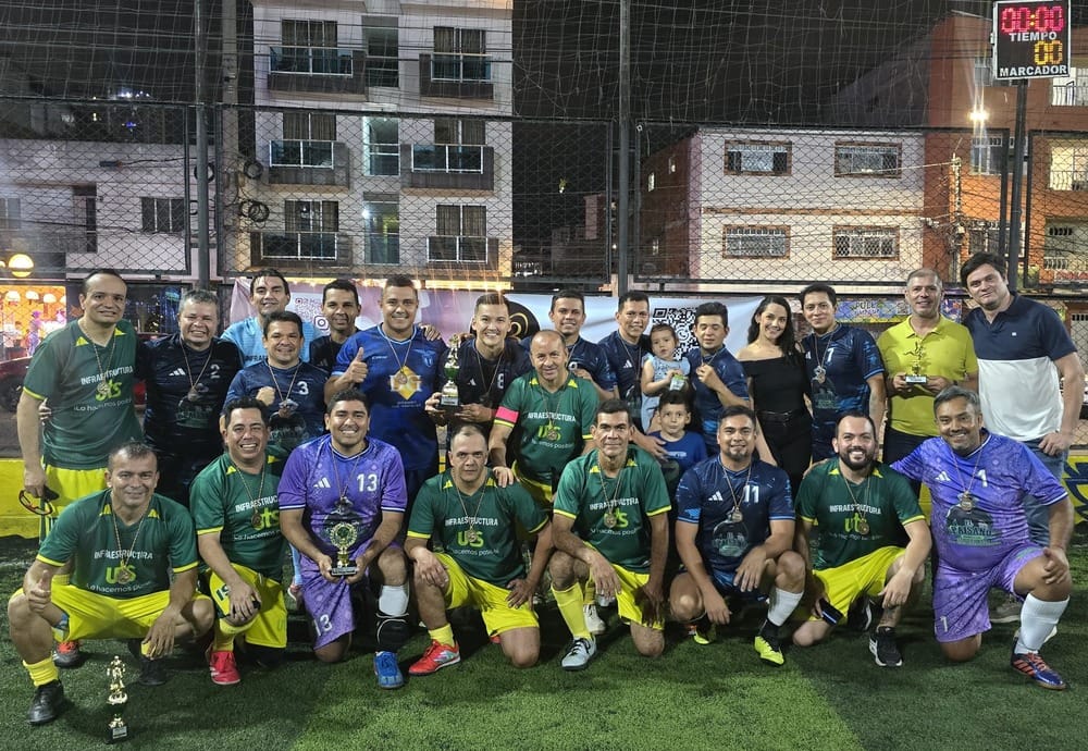 Magisterio de Bucaramanga gran campeón