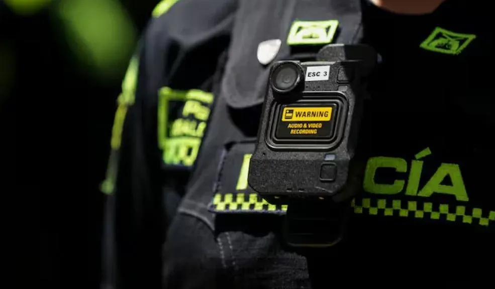 Destituido policía en Pereira por usar gasolina oficial para su carro particular