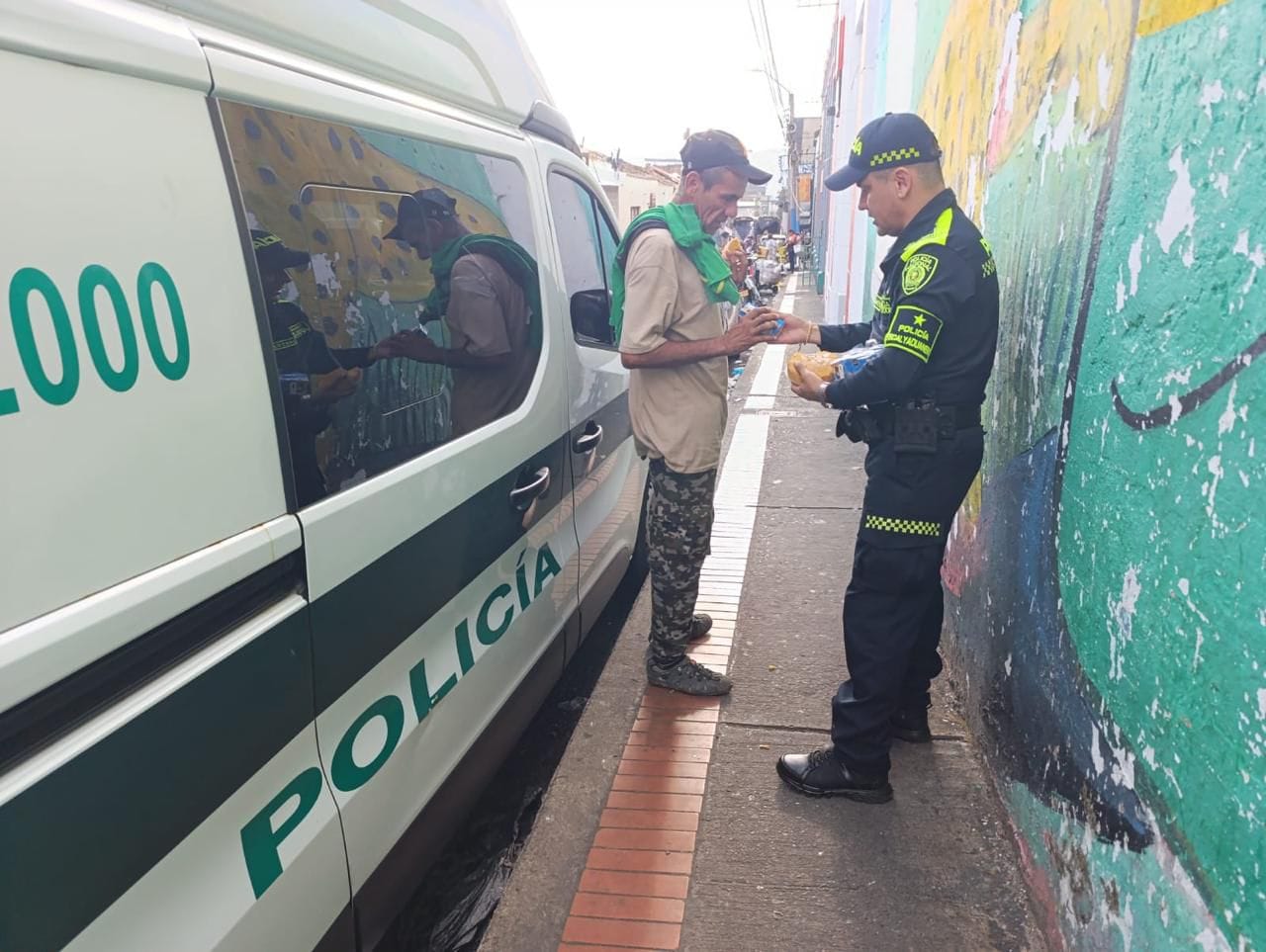 Autoridades tienden puentes de solidaridad con habitantes de calle en Bucaramanga
