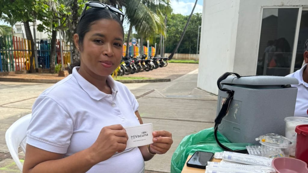 Más de 234 mil personas serán vacunadas en enero para un regreso a clases seguro