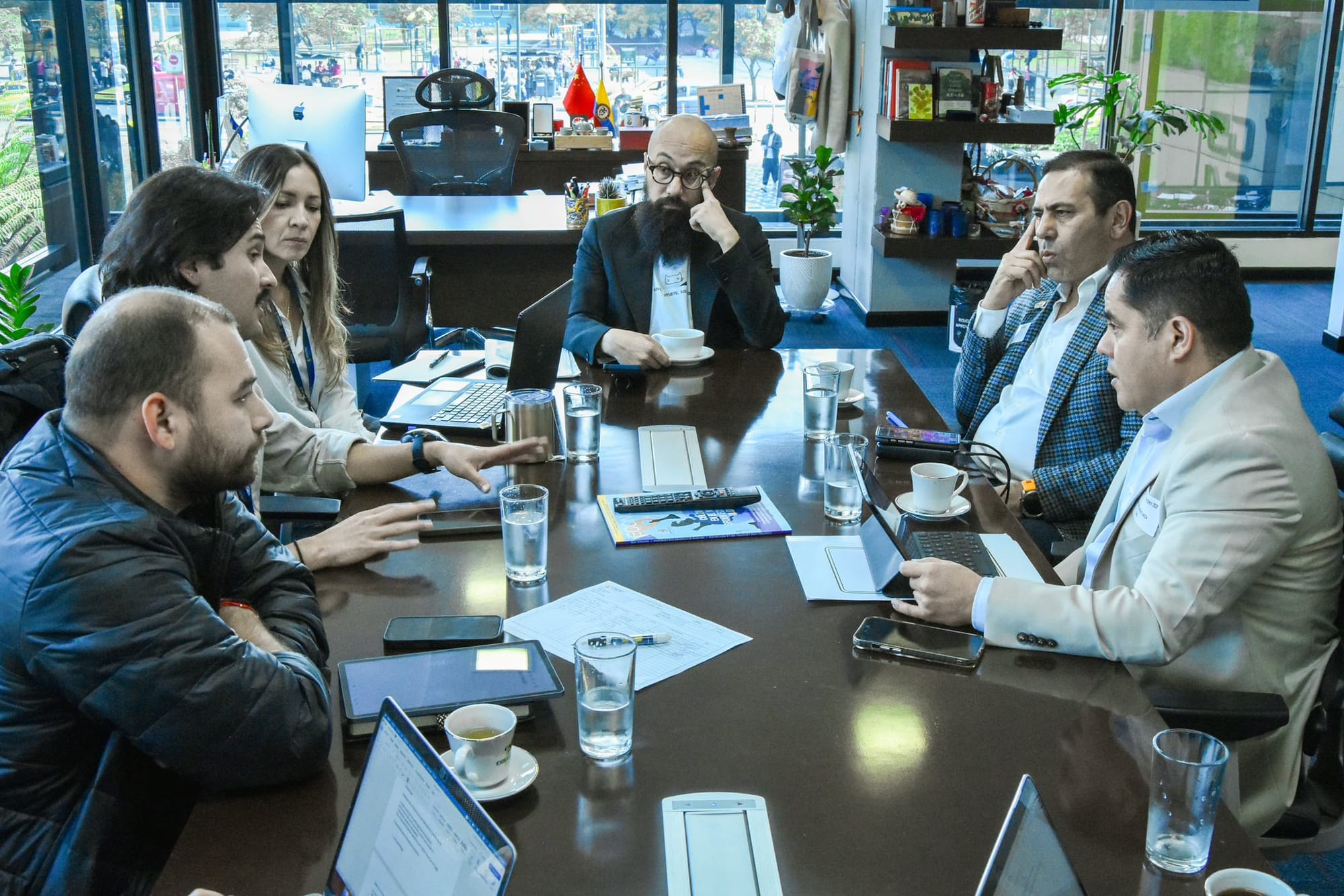 UNGRD y Gobernación de Santander avanzan en obras viales y gestión del riesgo