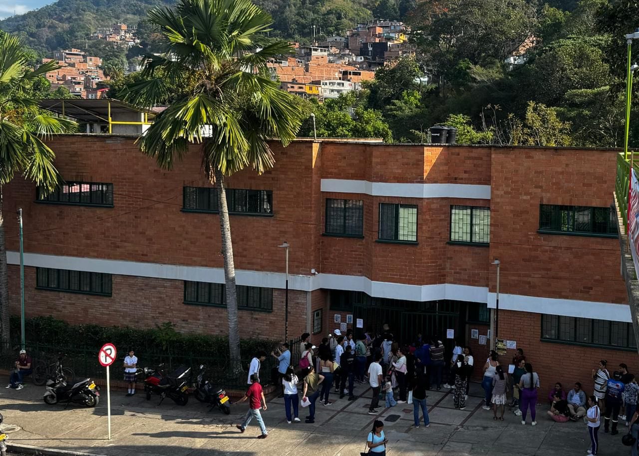 Colegio El Carmen volvió a la vida en Floridablanca