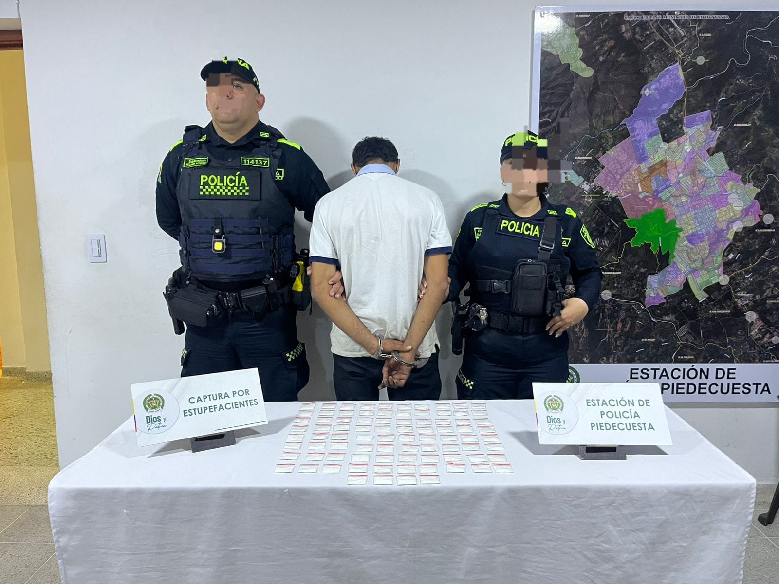 ‘Jibaro’ entró en pánico y entregó  el bazuco cuando le cayó la Policía