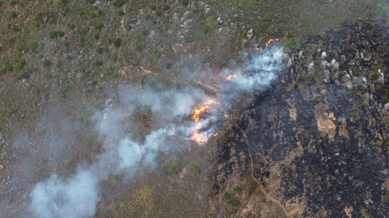 Bomberos evitaron tragedia mayor tras incendio en Los Santos