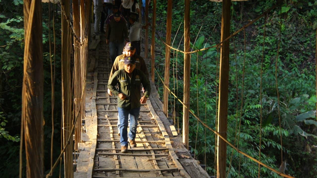 Inversiones focalizadas con énfasis en infraestructura vial para Landázuri