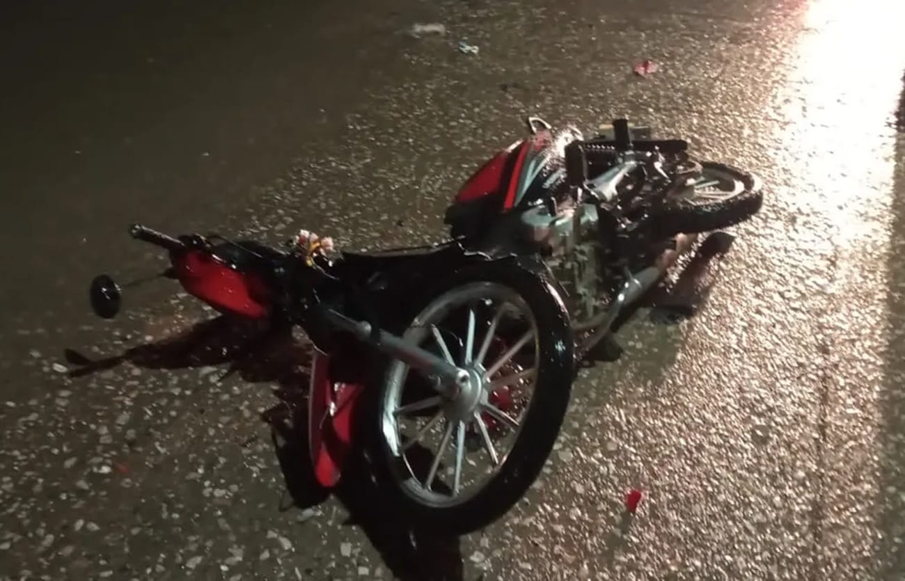 Joven estudiante dejó la vida en una curva