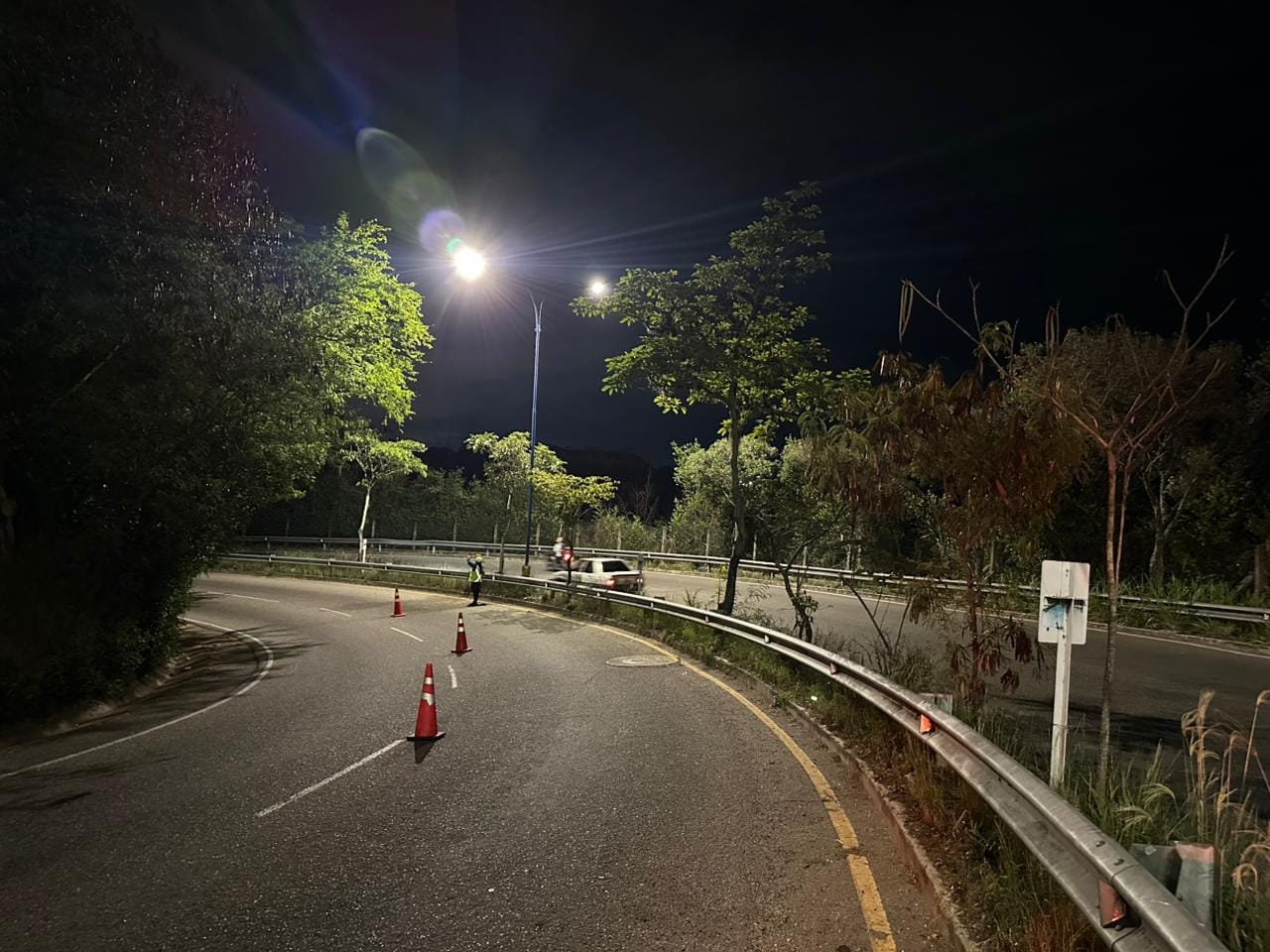 Calle 45 de Bucaramanga volvió a brillar con luz propia