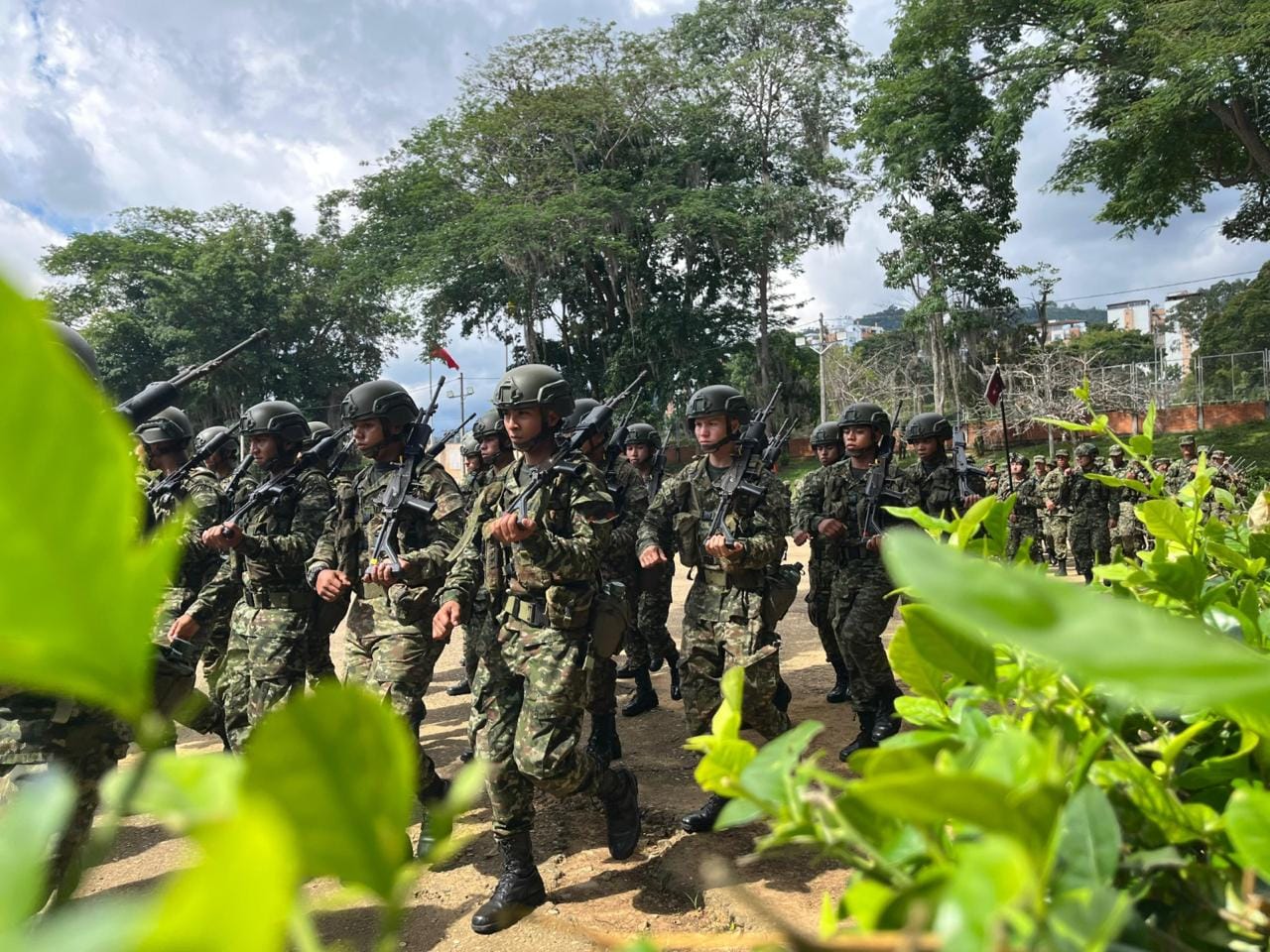 Quinta Brigada abre convocatoria para servicio militar en Santander