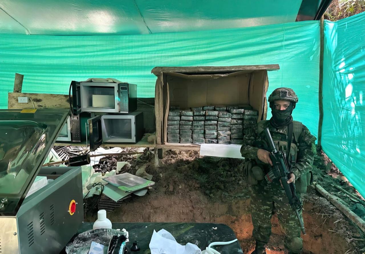 Ejército destruyó laboratorio de cocaína que distribuía hacia EE. UU.