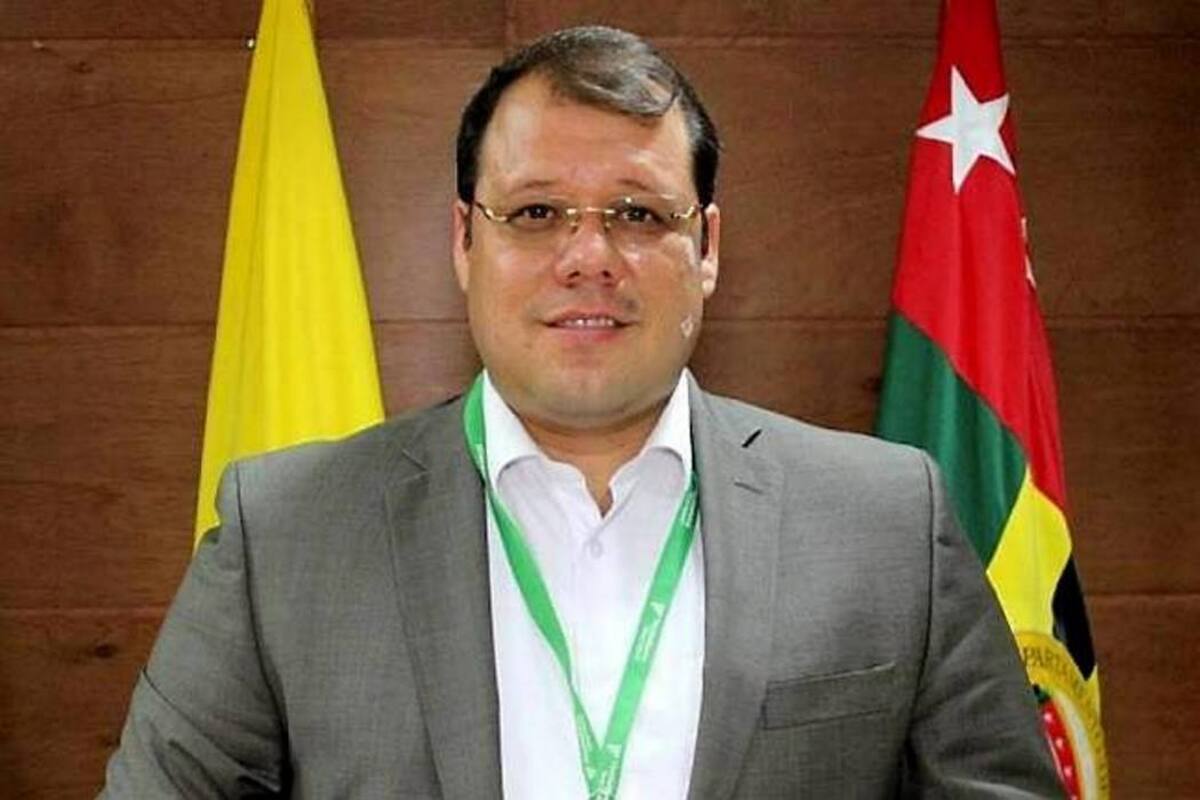 Carlos Roberto Ávila encabeza la lista del Nuevo Liberalismo