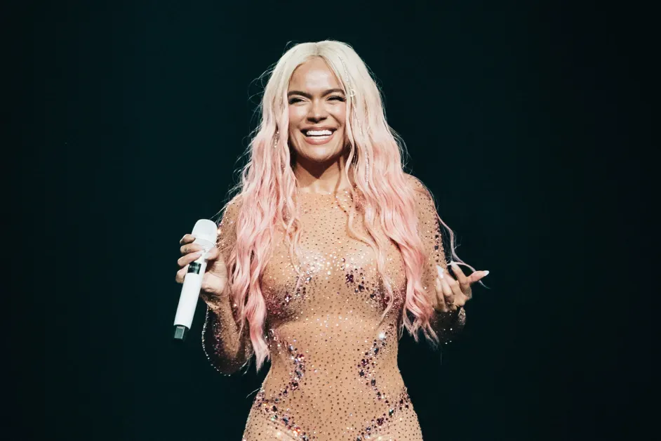 Karol G queda libre tras retiro de demanda por plagio