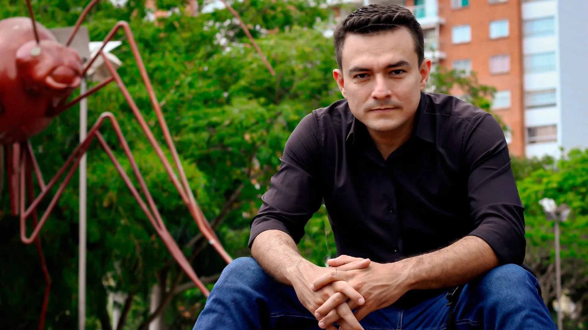 Entra la profe Yolanda y sale el profe Ferley: escrutinios sacuden lista a la cámara en Santander