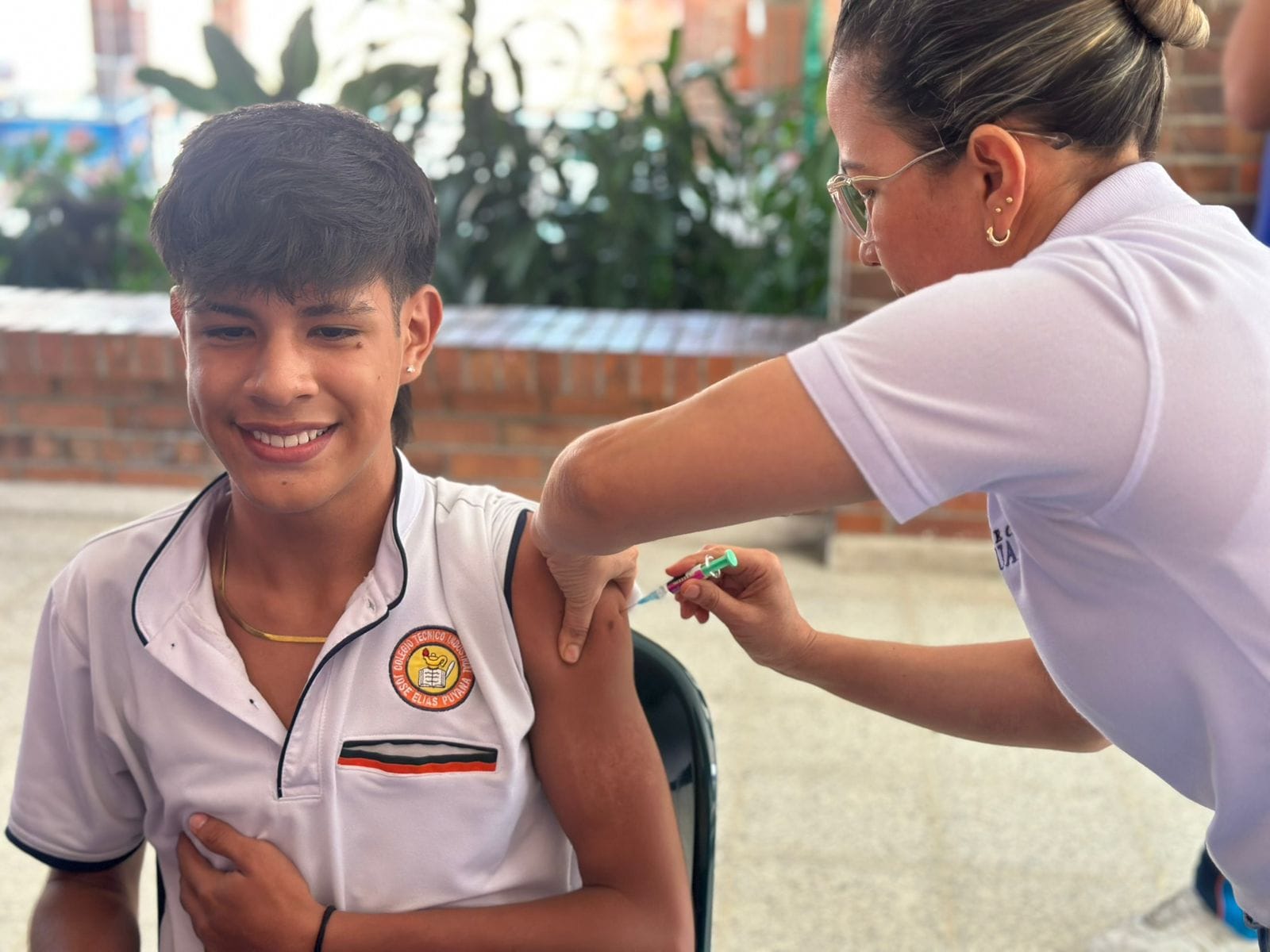 Intensifican jornadas de vacunación en Floridablanca