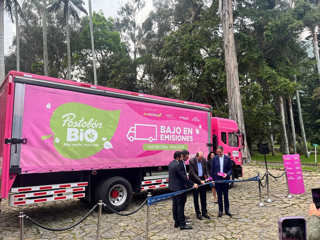 Purificar la atmósfera es un compromiso de Vanti