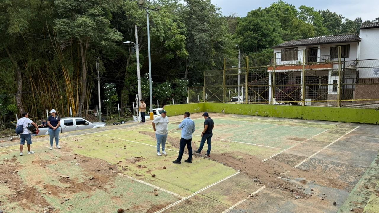 Cancha de Zapamanga V destruida en Floridablanca