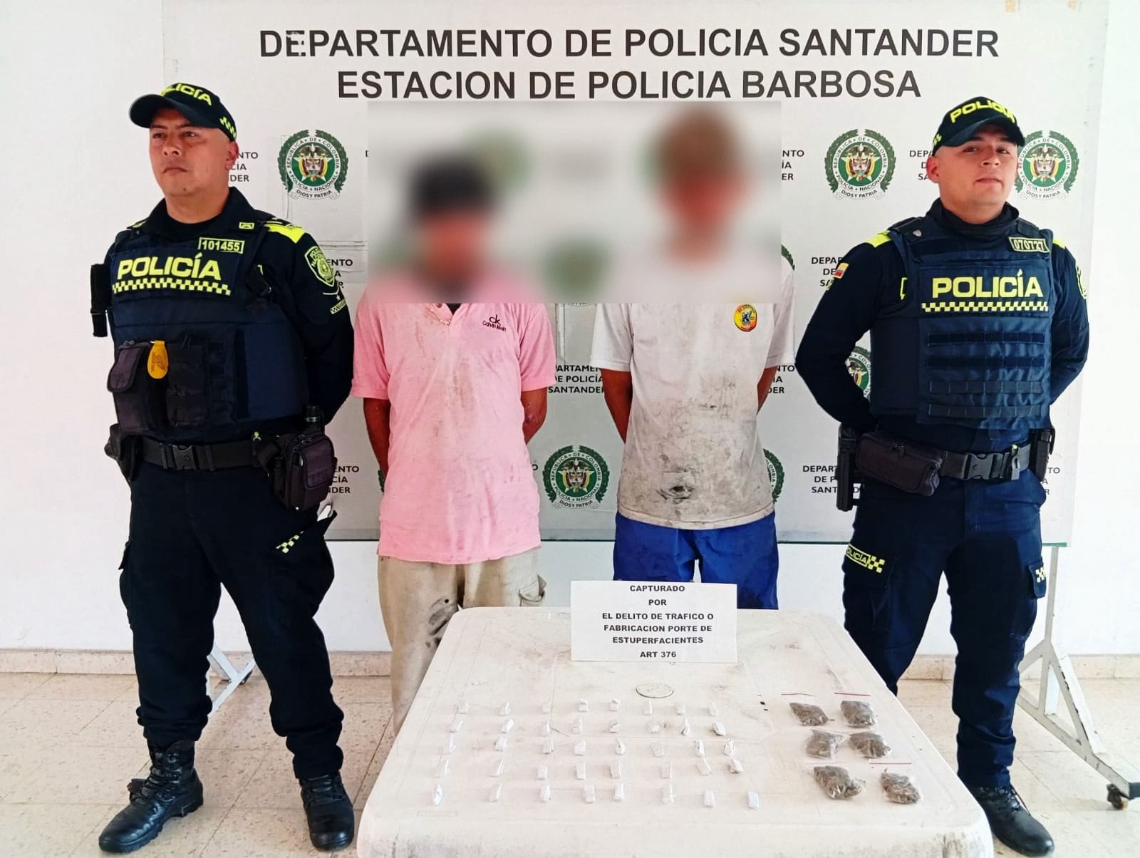 Capturadas dos personas por tráfico de estupefacientes en Barbosa