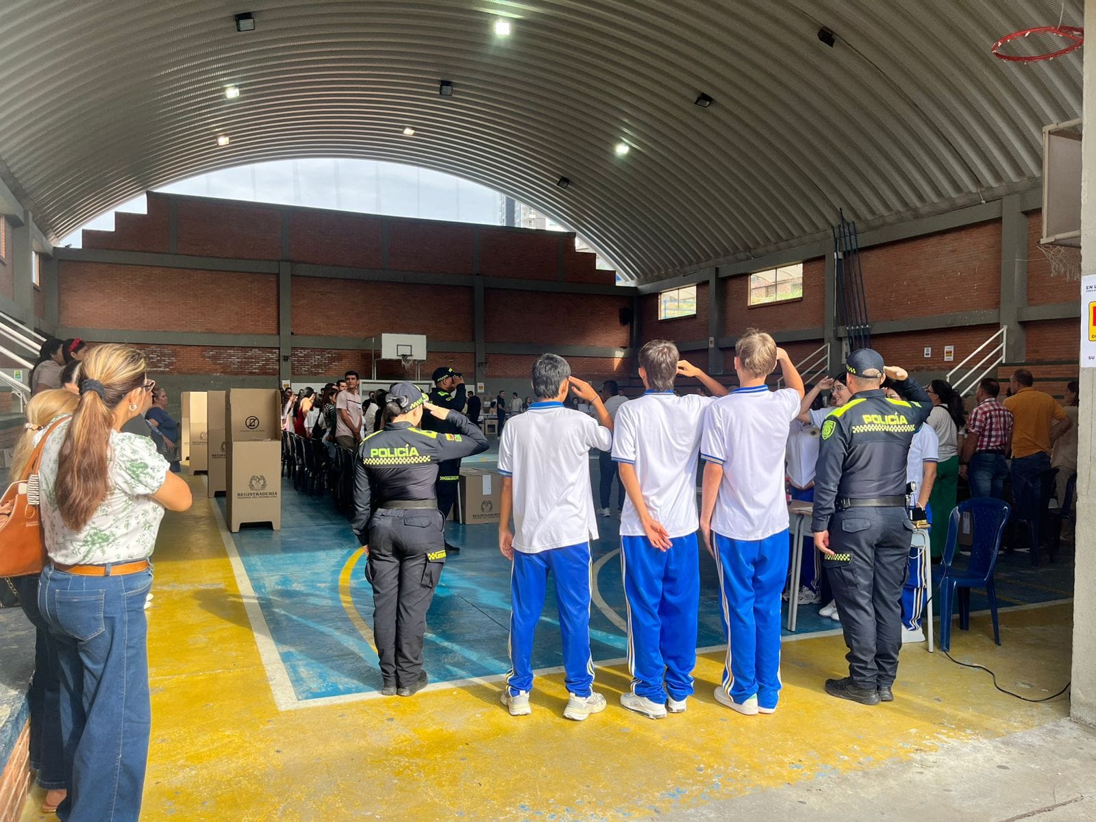 Balance positivo de seguridad durante la jornada electoral en Santander