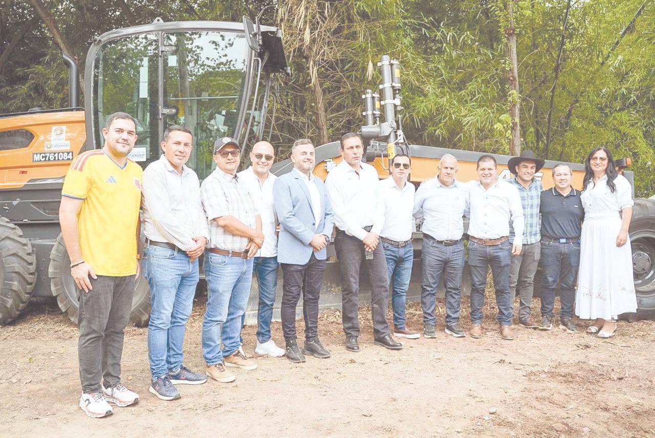 Gobernación moderniza red de maquinaria en Santander